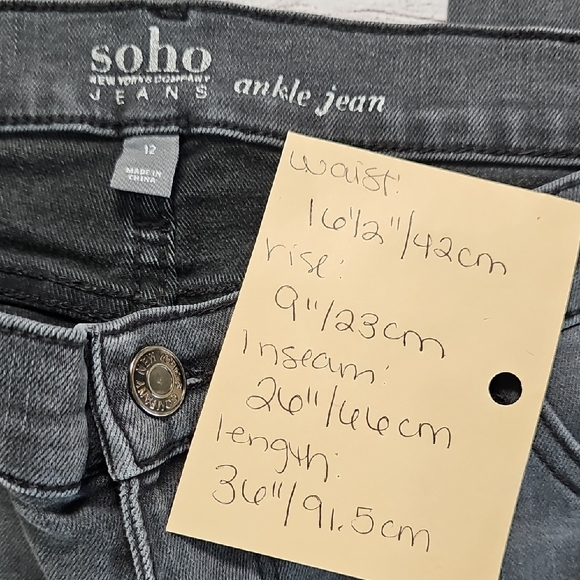 New York & Company Sz 12 Black Distressed Skinny Jeans - Picture 2 of 13